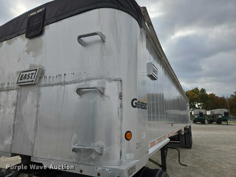 image for item EV4382 2007 East Genesis end dump trailer