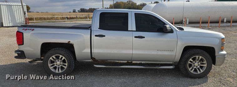 image for item EV4383 2014 Chevrolet Silverado 1500 Crew Cab pickup truck