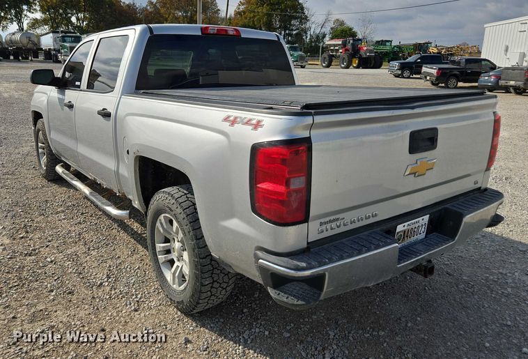 image for item EV4383 2014 Chevrolet Silverado 1500 Crew Cab pickup truck