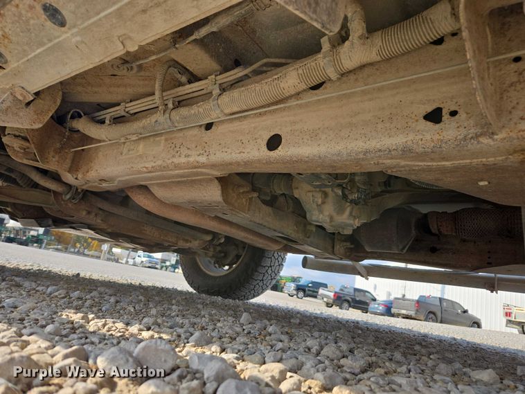 image for item EV4383 2014 Chevrolet Silverado 1500 Crew Cab pickup truck