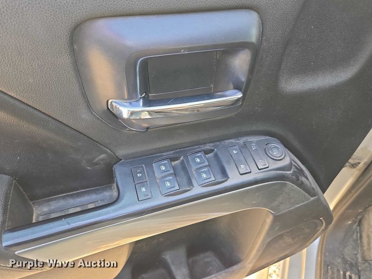 image for item EV4383 2014 Chevrolet Silverado 1500 Crew Cab pickup truck