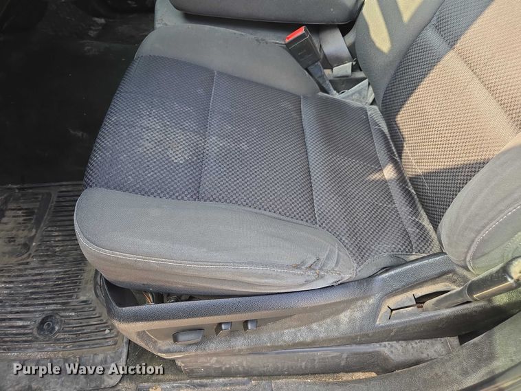 image for item EV4383 2014 Chevrolet Silverado 1500 Crew Cab pickup truck