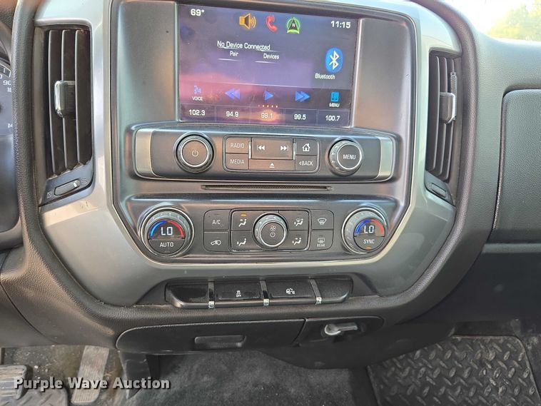 image for item EV4383 2014 Chevrolet Silverado 1500 Crew Cab pickup truck