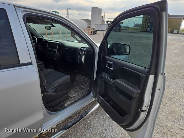 image for item EV4383 2014 Chevrolet Silverado 1500 Crew Cab pickup truck