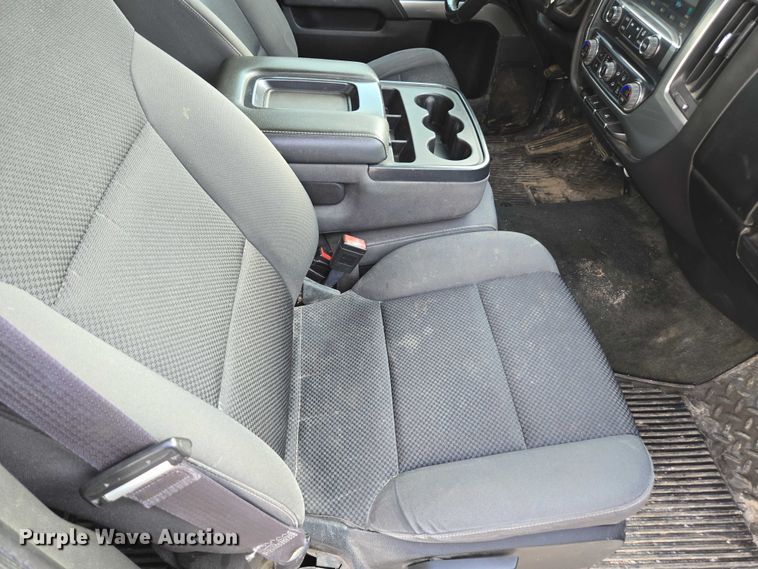 image for item EV4383 2014 Chevrolet Silverado 1500 Crew Cab pickup truck