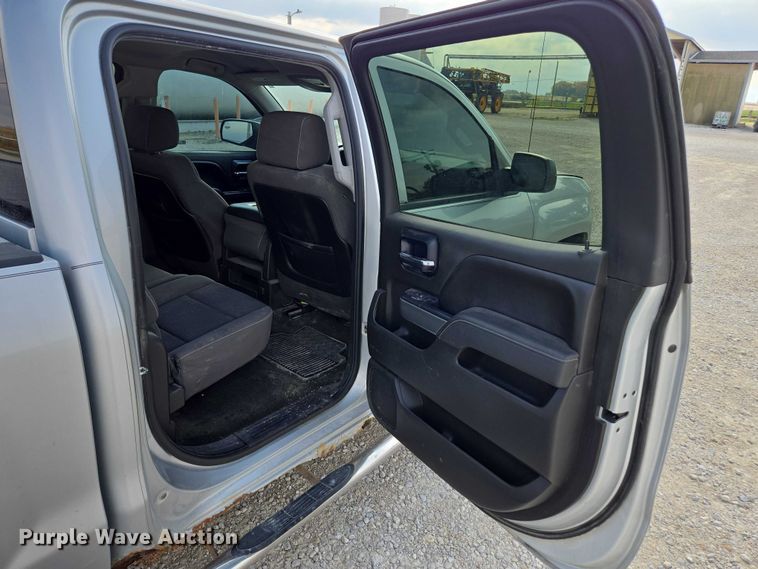 image for item EV4383 2014 Chevrolet Silverado 1500 Crew Cab pickup truck