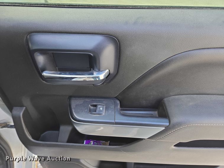 image for item EV4383 2014 Chevrolet Silverado 1500 Crew Cab pickup truck