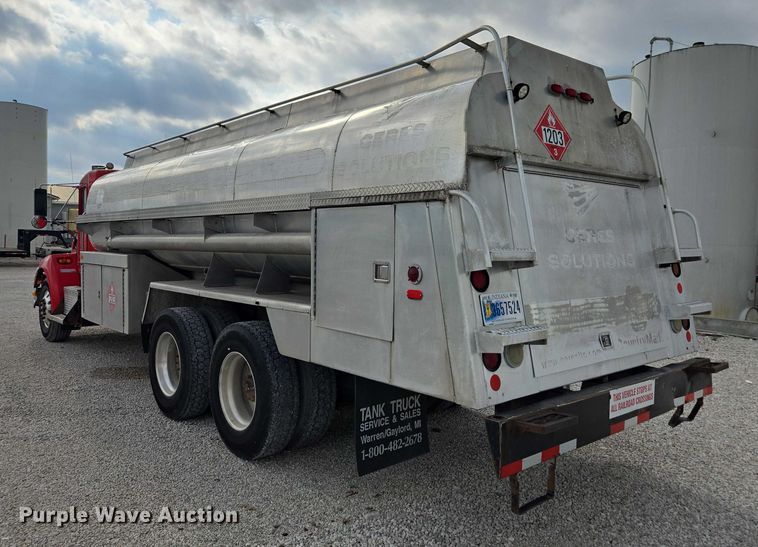 image for item EV4384 2003 Kenworth T300 fuel truck