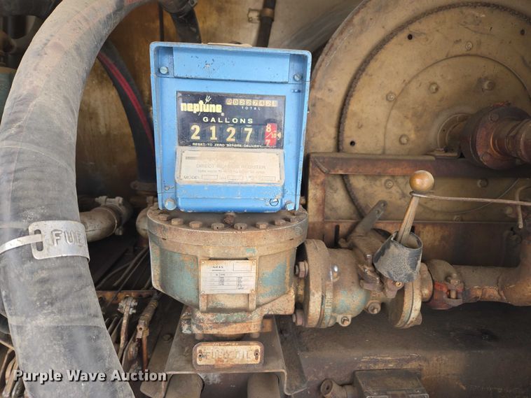 image for item EV4384 2003 Kenworth T300 fuel truck