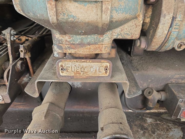 image for item EV4384 2003 Kenworth T300 fuel truck