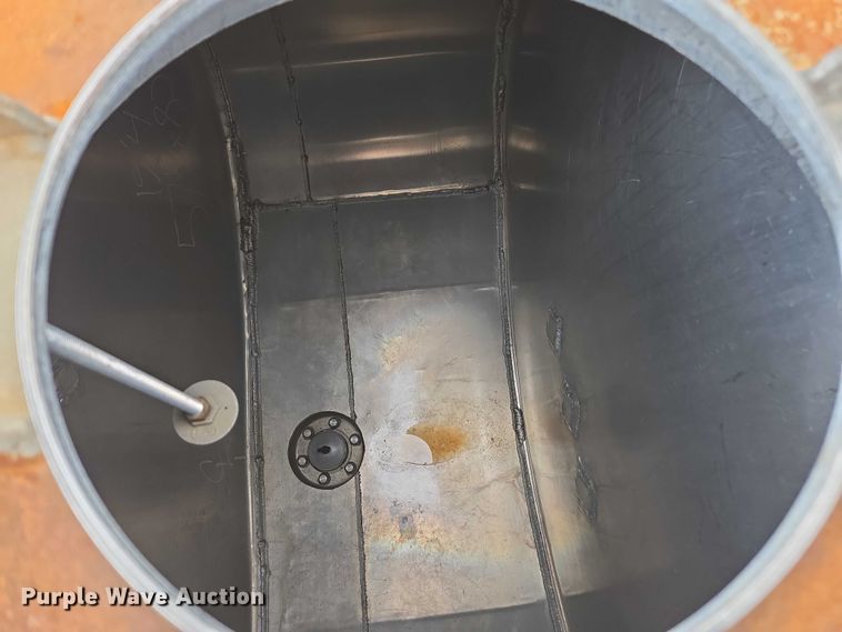 image for item EV4384 2003 Kenworth T300 fuel truck