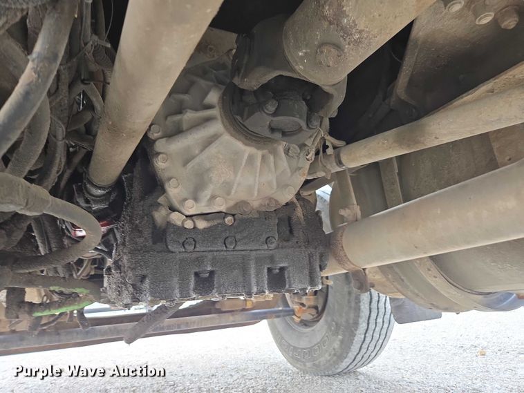 image for item EV4384 2003 Kenworth T300 fuel truck