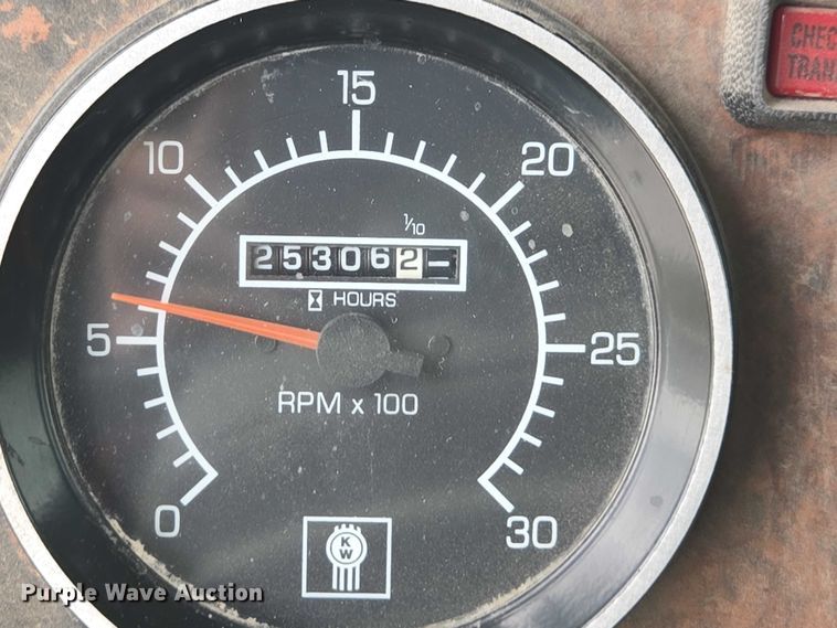 image for item EV4384 2003 Kenworth T300 fuel truck