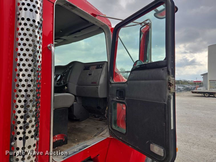 image for item EV4384 2003 Kenworth T300 fuel truck