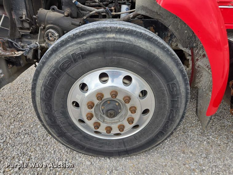 image for item EV4384 2003 Kenworth T300 fuel truck