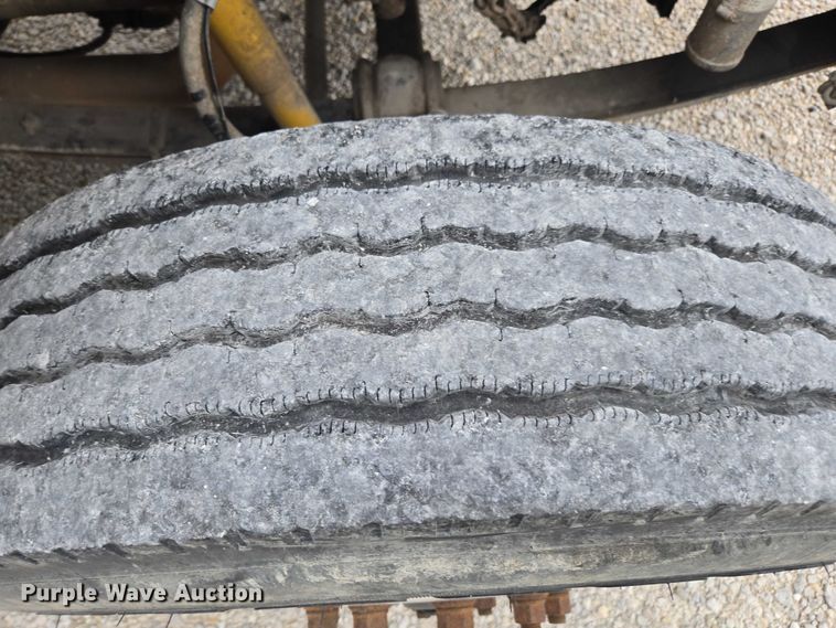 image for item EV4384 2003 Kenworth T300 fuel truck