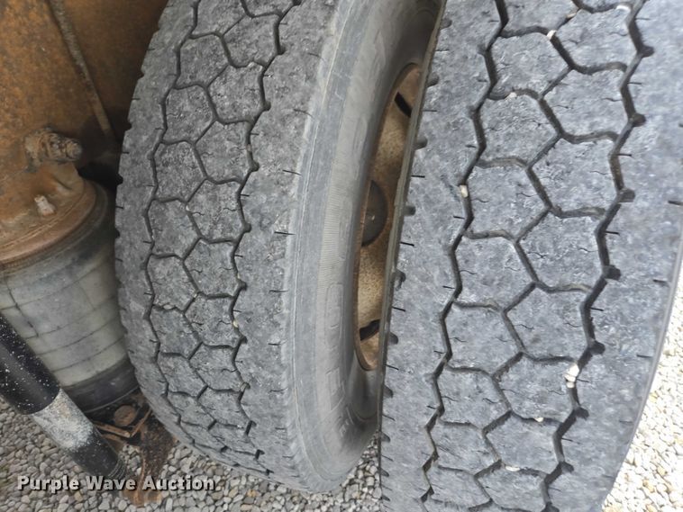 image for item EV4384 2003 Kenworth T300 fuel truck