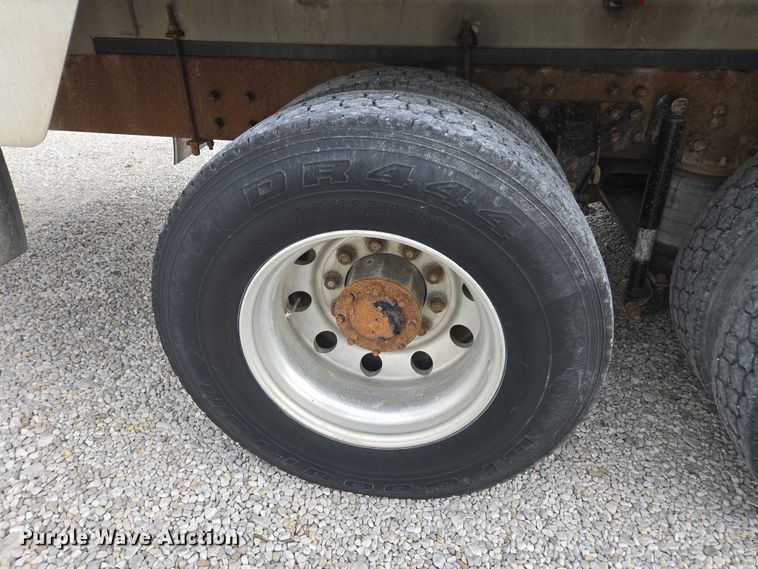 image for item EV4384 2003 Kenworth T300 fuel truck