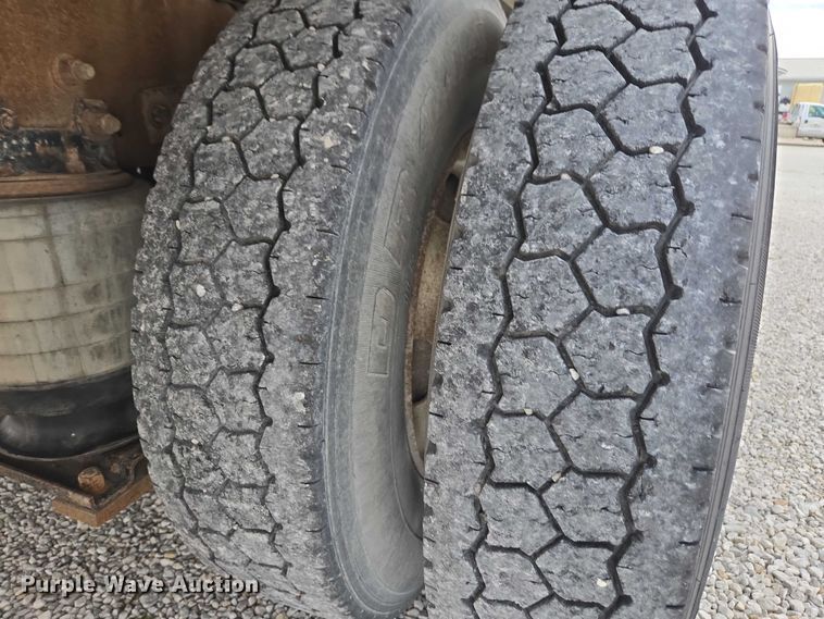 image for item EV4384 2003 Kenworth T300 fuel truck