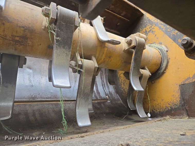 image for item EV5447 Haybuster 2650 bale processor