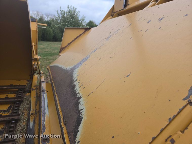 image for item EV5447 Haybuster 2650 bale processor