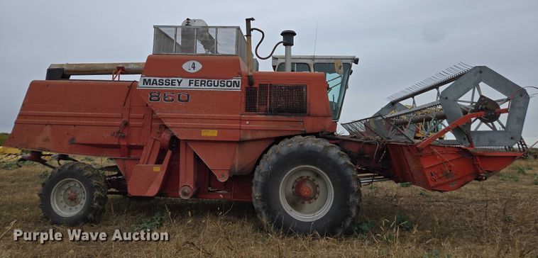 image for item EV5476 1984 Massey Ferguson 860 combine