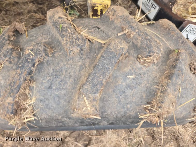 image for item EV5477 New Holland TR95 combine