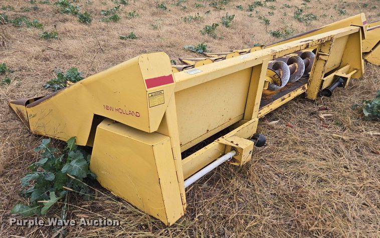 image for item EV5479 New Holland corn head