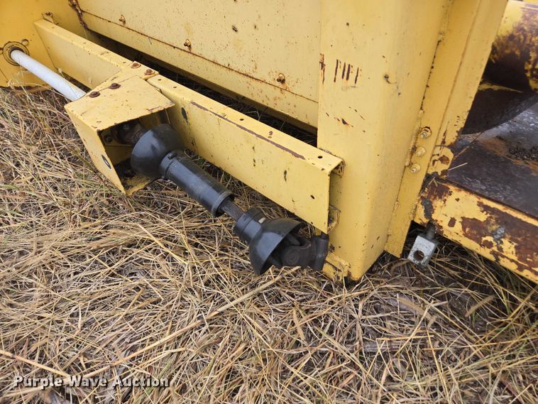 image for item EV5479 New Holland corn head
