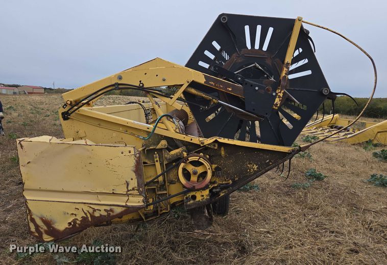 image for item EV5483 New Holland 971 rigid head