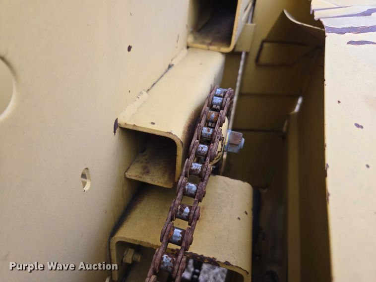 image for item EV5483 New Holland 971 rigid head