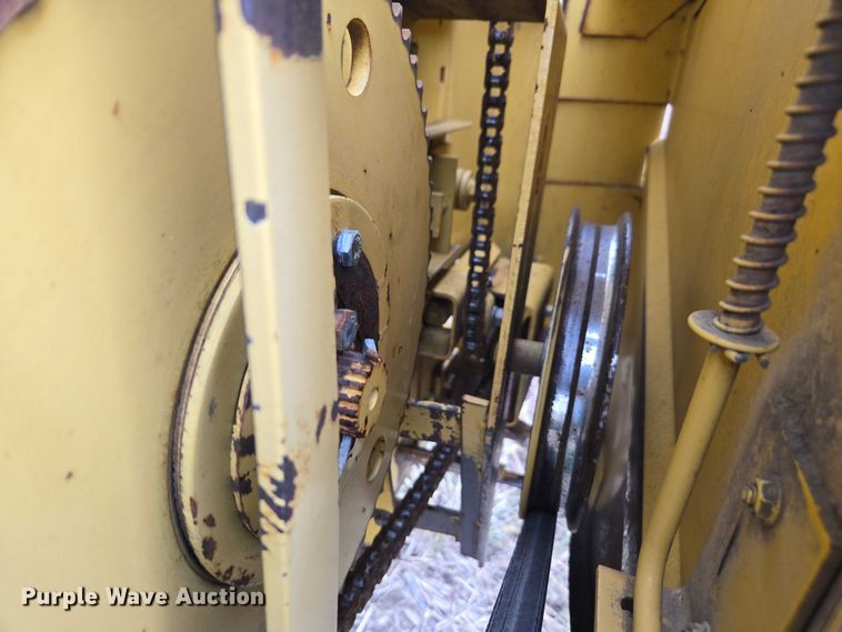 image for item EV5483 New Holland 971 rigid head