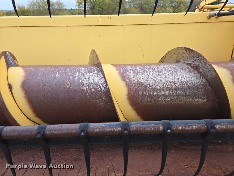 image for item EV5483 New Holland 971 rigid head