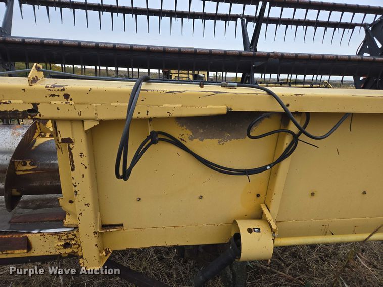 image for item EV5483 New Holland 971 rigid head