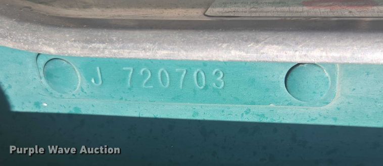 image for item EV5487 1996 Kenworth T600 truck cab and chassis