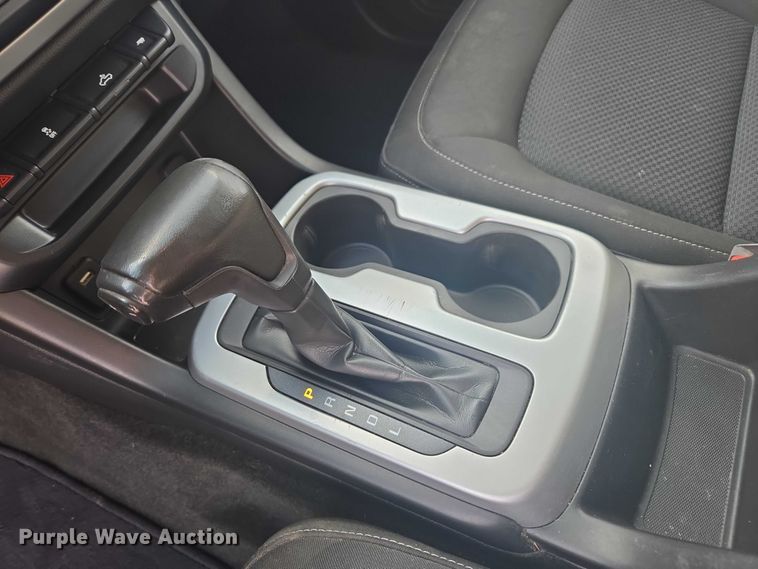 image for item EV5490 2018 Chevrolet Colorado LT Crew Cab pickup truck