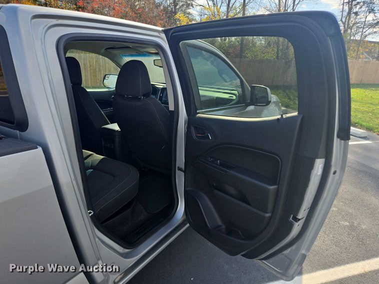 image for item EV5490 2018 Chevrolet Colorado LT Crew Cab pickup truck