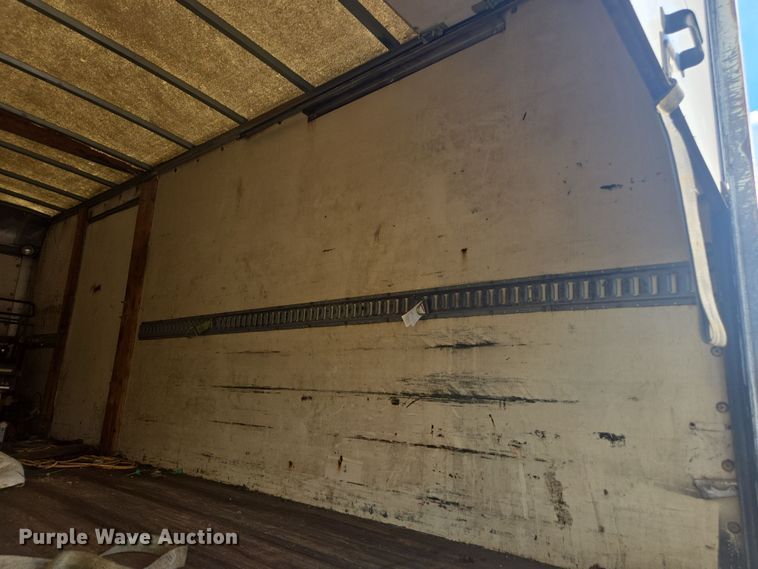 image for item EV5493 1997 International 4900 box truck