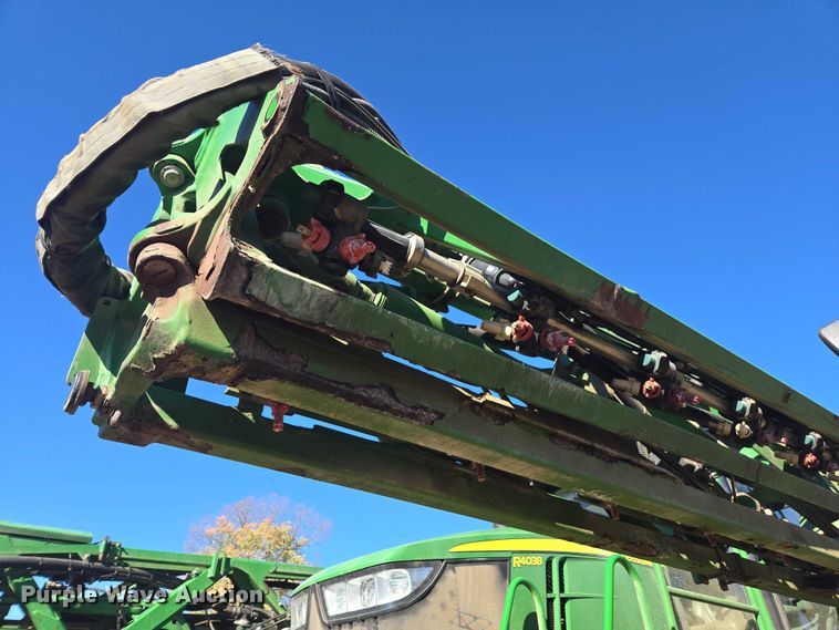 image for item EV5494 2018 John Deere R4038 sprayer