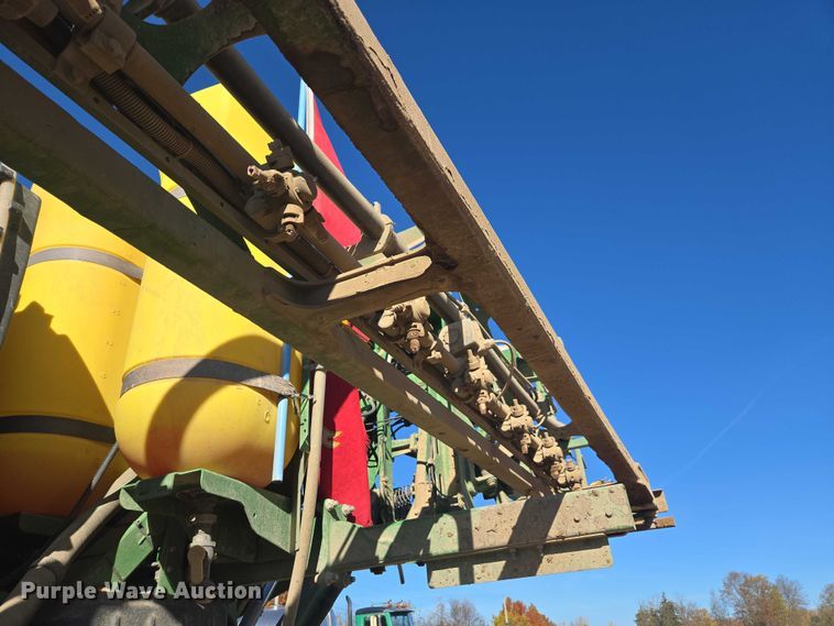 image for item EV5494 2018 John Deere R4038 sprayer