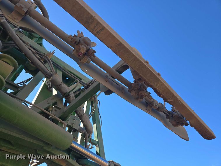 image for item EV5494 2018 John Deere R4038 sprayer