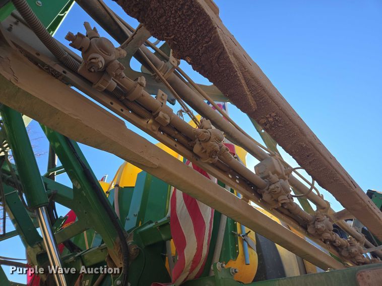 image for item EV5494 2018 John Deere R4038 sprayer