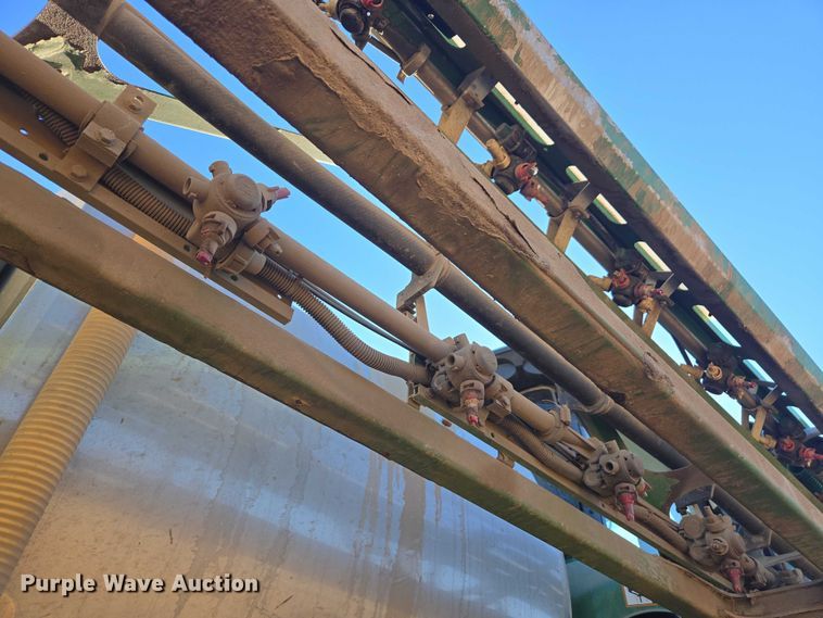 image for item EV5494 2018 John Deere R4038 sprayer