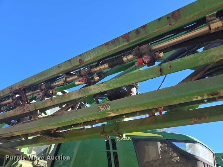 image for item EV5494 2018 John Deere R4038 sprayer