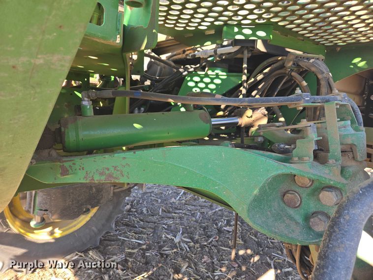 image for item EV5494 2018 John Deere R4038 sprayer
