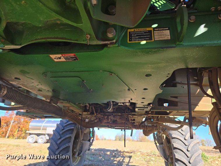 image for item EV5494 2018 John Deere R4038 sprayer