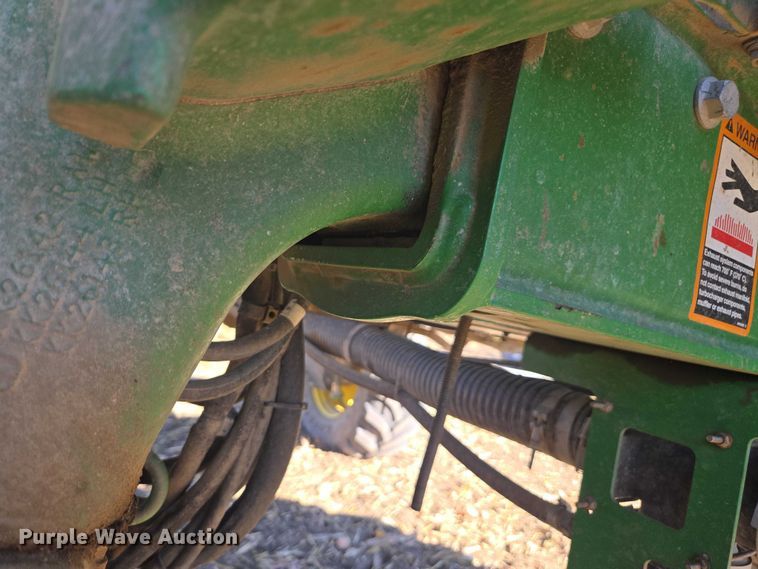 image for item EV5494 2018 John Deere R4038 sprayer