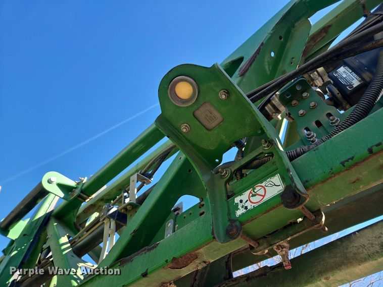 image for item EV5494 2018 John Deere R4038 sprayer