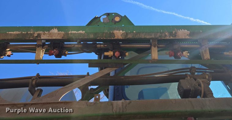 image for item EV5494 2018 John Deere R4038 sprayer