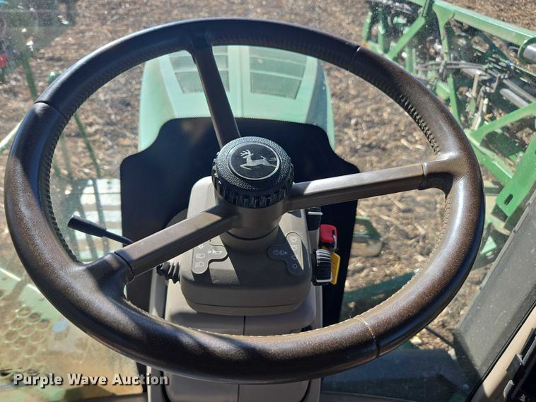 image for item EV5494 2018 John Deere R4038 sprayer